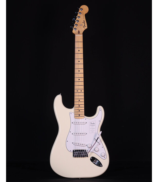 Fender Standard Stratocaster, Maple FB, Olympic White