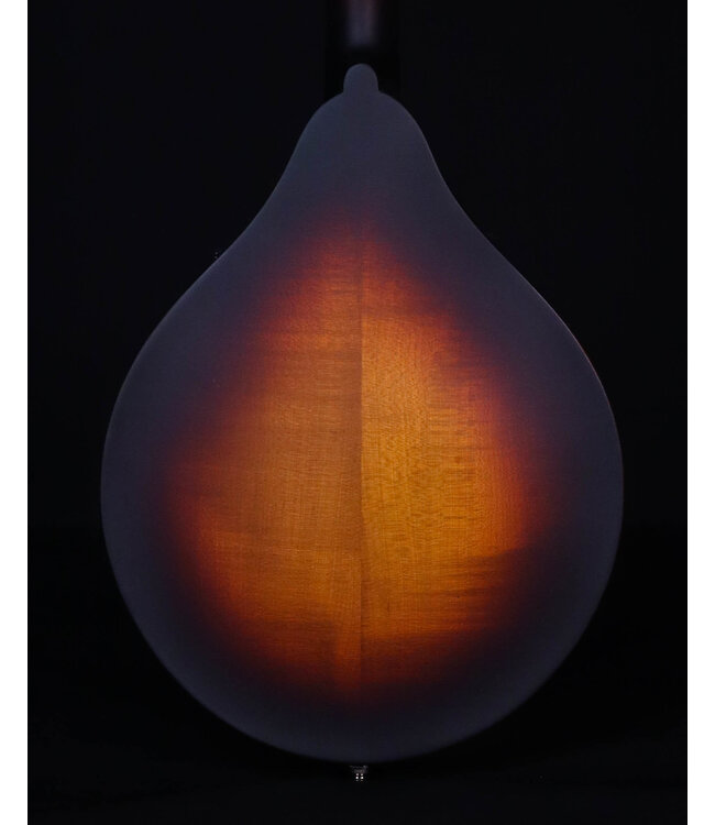 Eastman MD305E-SB, A Style, F Hole, Spr/Mpl, K&K PU, Sunburst Finish w/Gig Bag