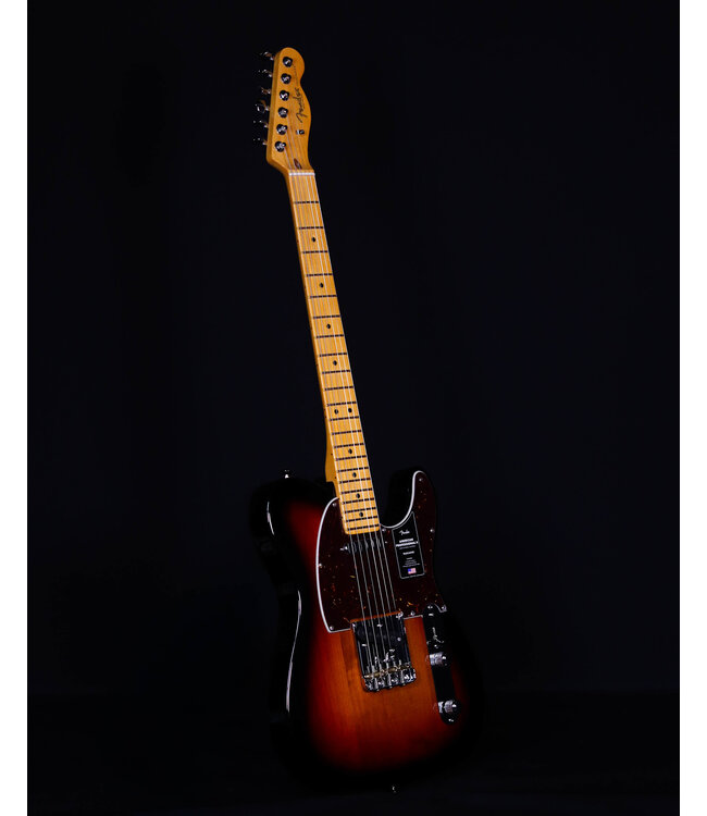 Fender American Professional II Telecaster, Maple FB, 3-Color Sunburst