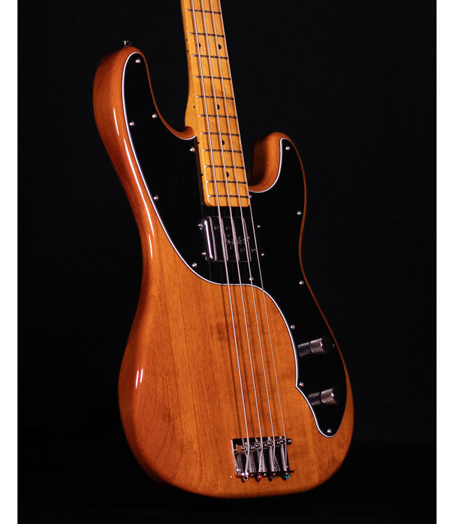 Squier Classic Vibe Telecaster Bass, Maple FB, Mocha
