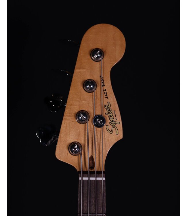 Squier Classic Vibe '60s Jazz Bass, Laurel FB, 3-Color Sunburst