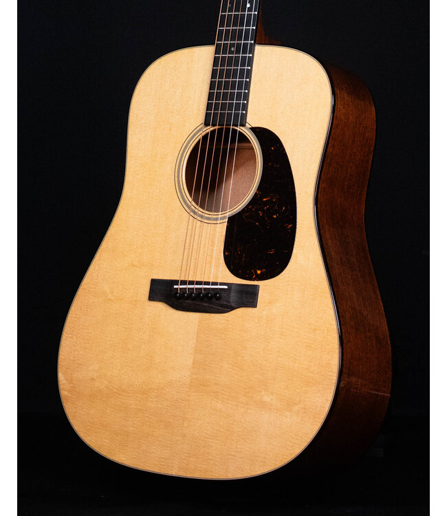 Martin D-18 Standard Series Acoustic - 2025