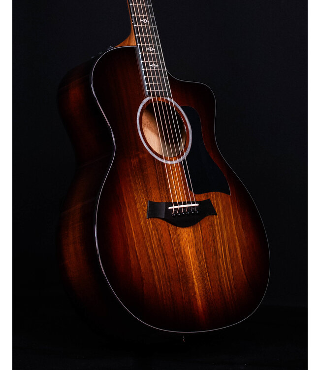 Taylor 224ce Deluxe, Shaded Edgeburst with Koa Back and Sides