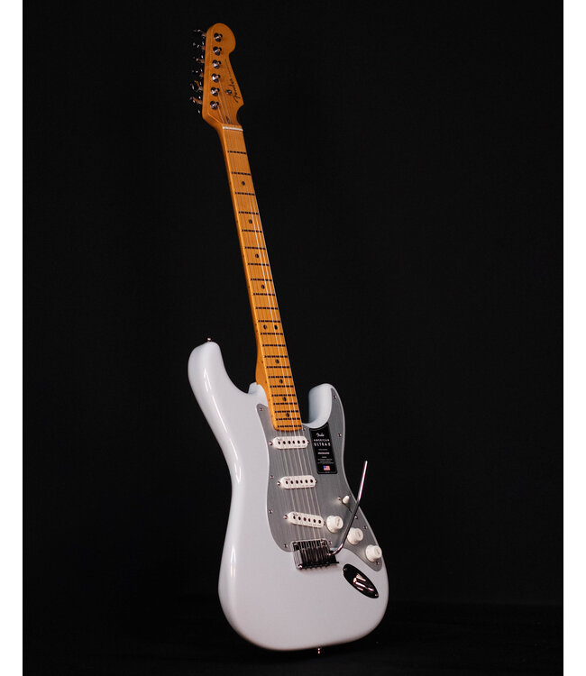 Fender American Ultra II Stratocaster, Maple FB, Avalanche