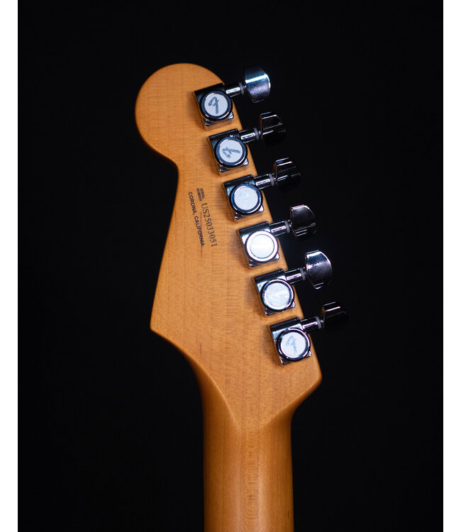 Fender American Ultra II Stratocaster, Ebony FB, Ultraburst