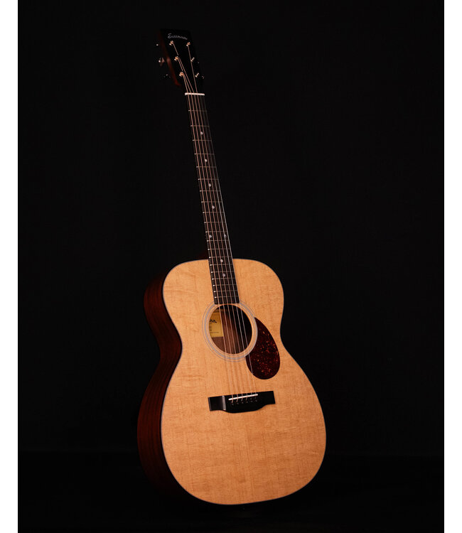 Eastman E1OM Acoustic with Deluxe Bag, Natural