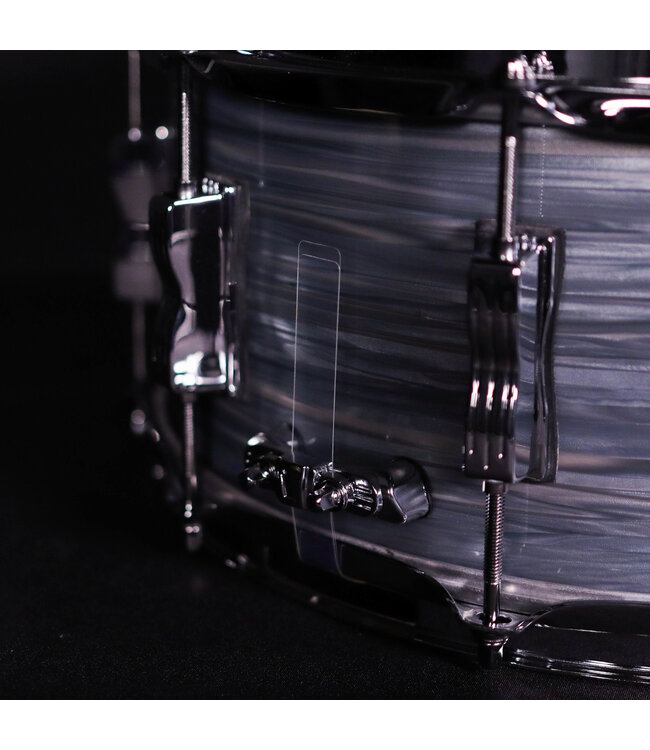 Ludwig 6.5" x 14" Classic Maple Snare Drum, Vintage Blue Oyster