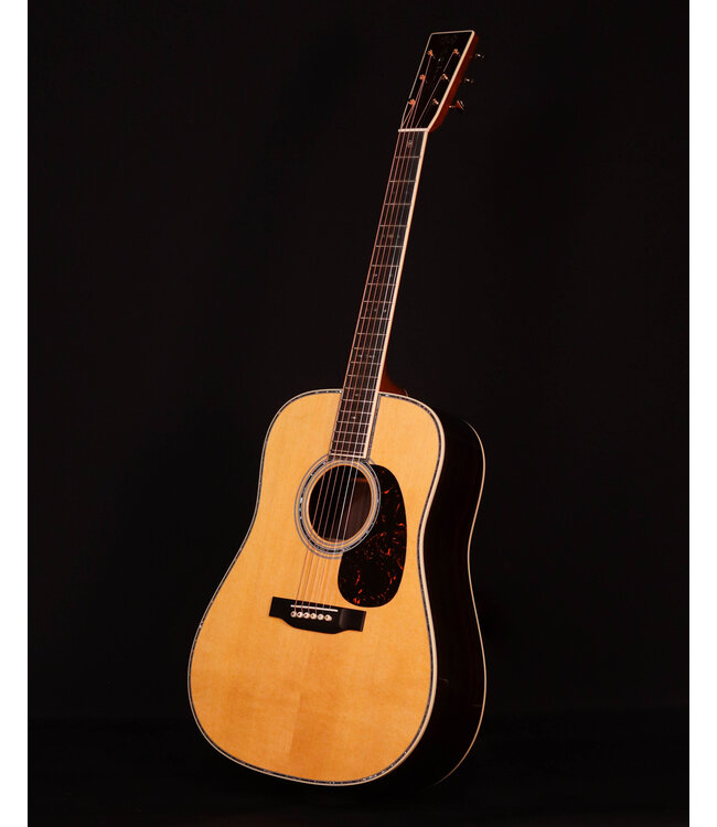 Martin D-42 Standard Dreadnought Acoustic - 2025