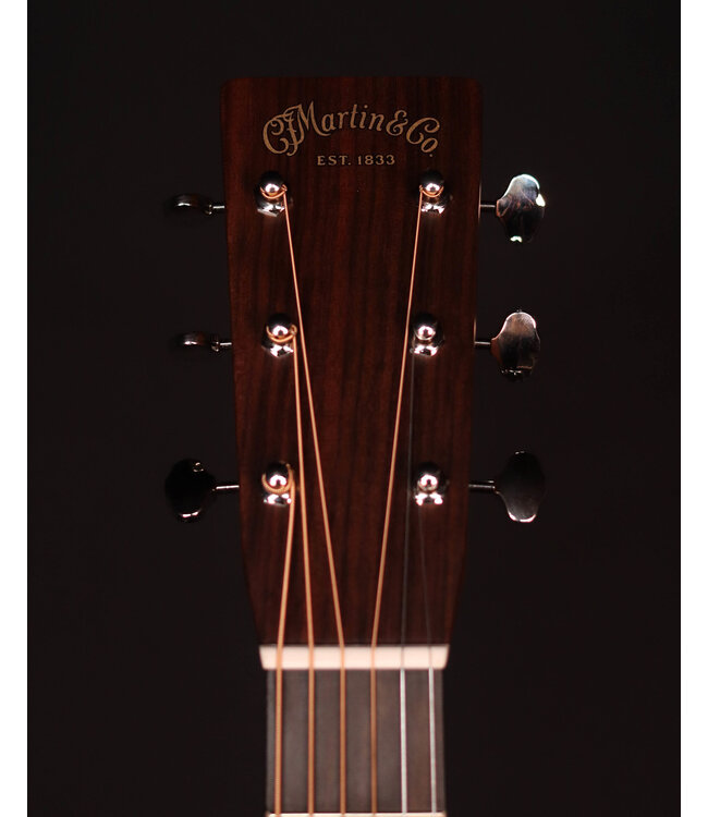 Martin D-28 Standard Series Acoustic - 2025