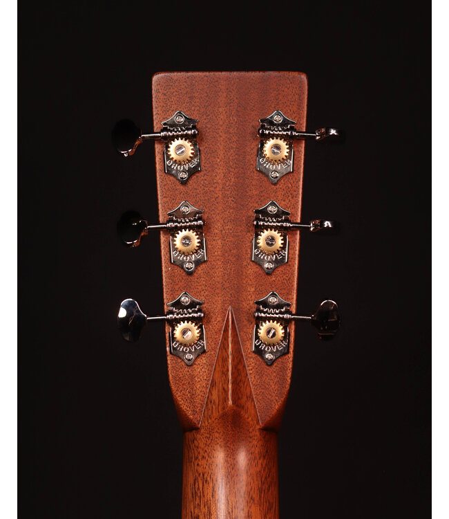 Martin D-28 Standard Series Acoustic - 2025