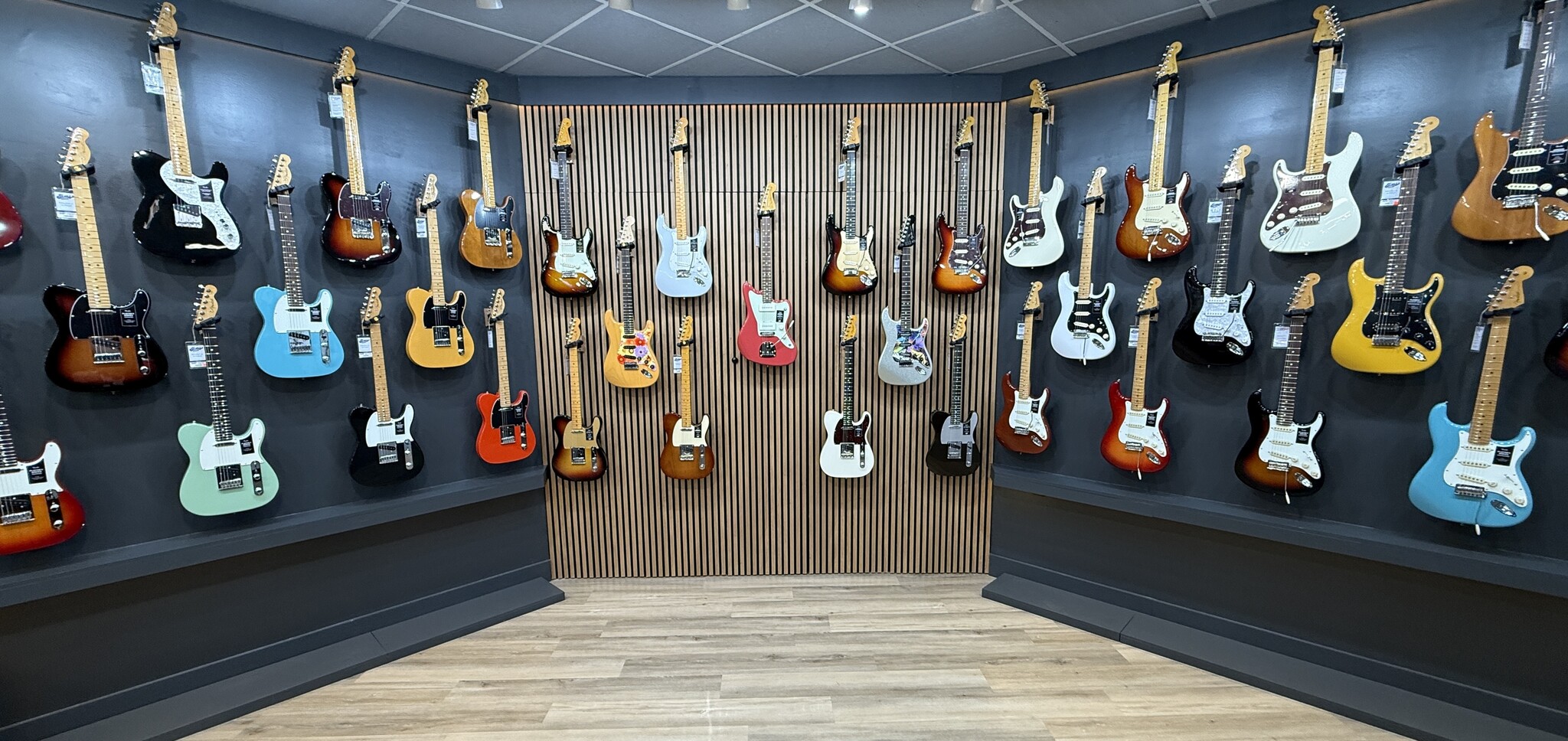 This Week In The Shop #2 - Fender Wall, Bass Guitars, & More Pedals!
