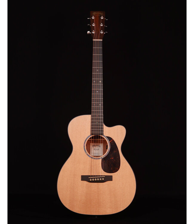 Martin 000CJR-E Junior Cutaway Acoustic Electric, Spruce