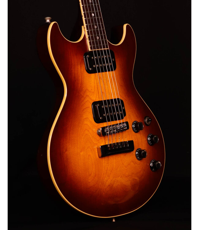 Fender Flame with Hard Shell Case, Autumn Burst SN 40200223 - USED