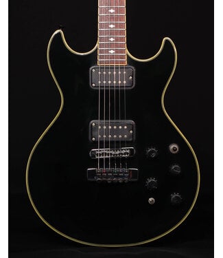 Fender Fender Flame Elite, Black, with Hard Shell Case SN 41203187 - USED