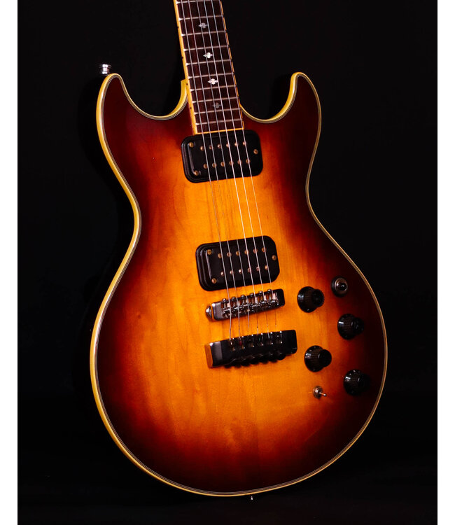 Fender Esprit Flame Elite, Autumn Burst w/ Hard Shell Case, SN1588