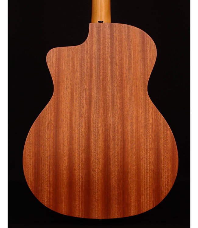 Taylor 24ce Acoustic Electric, Sapele/Mahogany