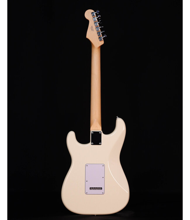 Fender Standard Stratocaster, Maple FB, Olympic White