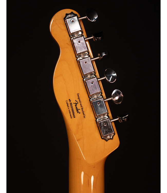 Squier Classic Vibe '60s Custom Telecaster, 3-Color Sunburst