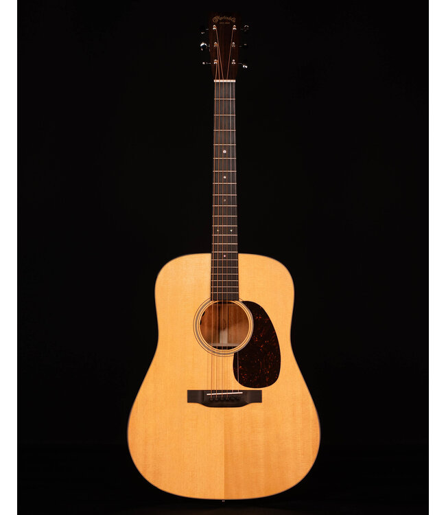 Martin D-18 Standard Acoustic Guitar with Fishman Matrix Infinity Pickup