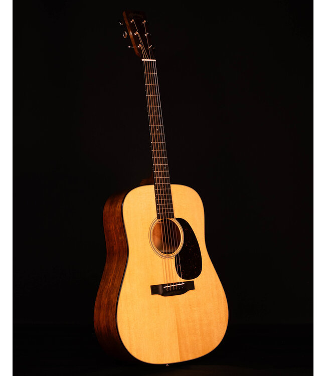 Martin D-18 Standard Acoustic Guitar with Fishman Matrix Infinity Pickup