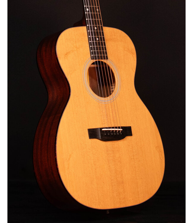 Eastman E1OML, Left Handed OM, Sitka Spruce/Sapele with Bag
