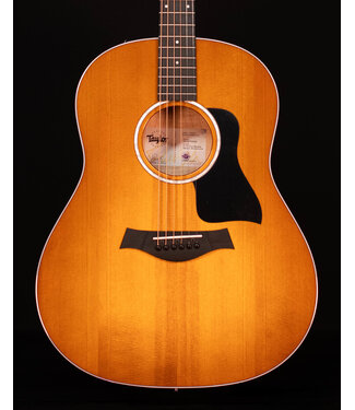 Taylor Taylor 217e Plus Acoustic Electric Guitar, Honey Sunburst Collection