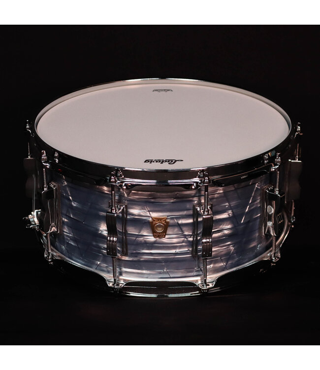 Ludwig 6.5" x 14" Classic Maple Snare Drum, Sky Blue Pearl