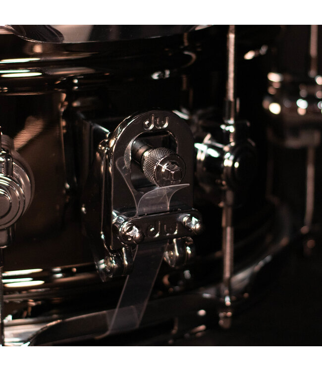 DW 14" x 6.5" Design Series Black Nickel Over Brass Snare Drum