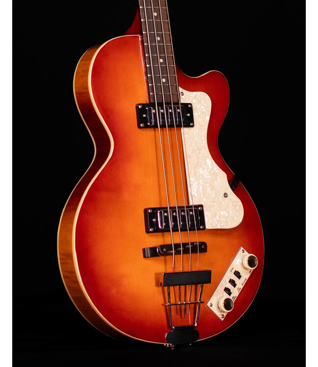 Hofner Ignition PRO Club 4-String Bass, Sunburst, Teacup knobs