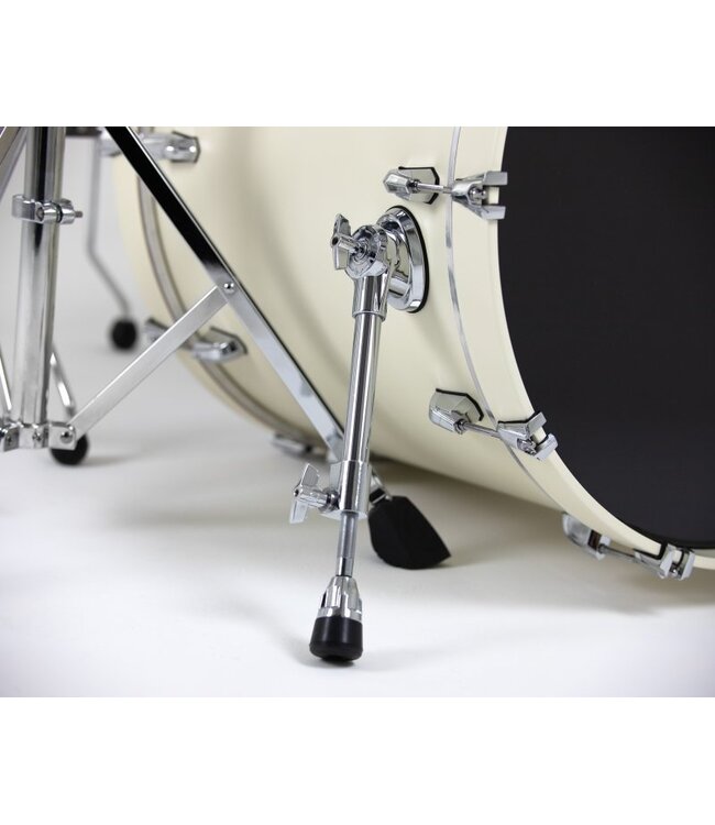 British Drum Co. ENG-22-CB-SEW Enigma Series Club Kit. Satin Olde English White 12", 16", 22"