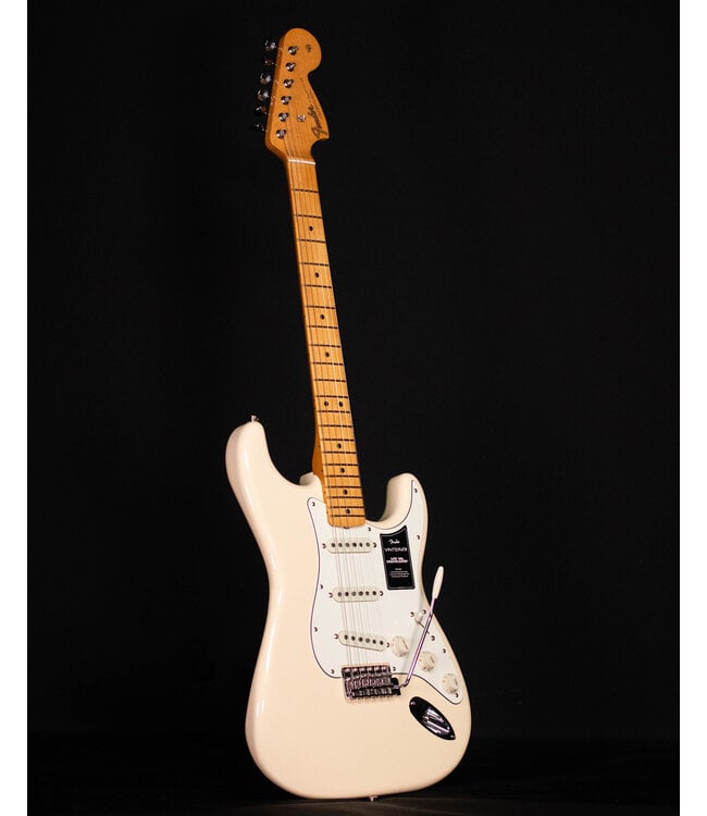 Fender Vintera III Late '60s Stratocaster, Maple FB, Olympic White