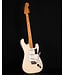 Fender Vintera III Late '60s Stratocaster, Maple FB, Olympic White