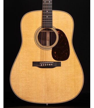 Martin Martin D-28E Standard Acoustic Guitar, with Fishman Matrix Infinity Pickup
