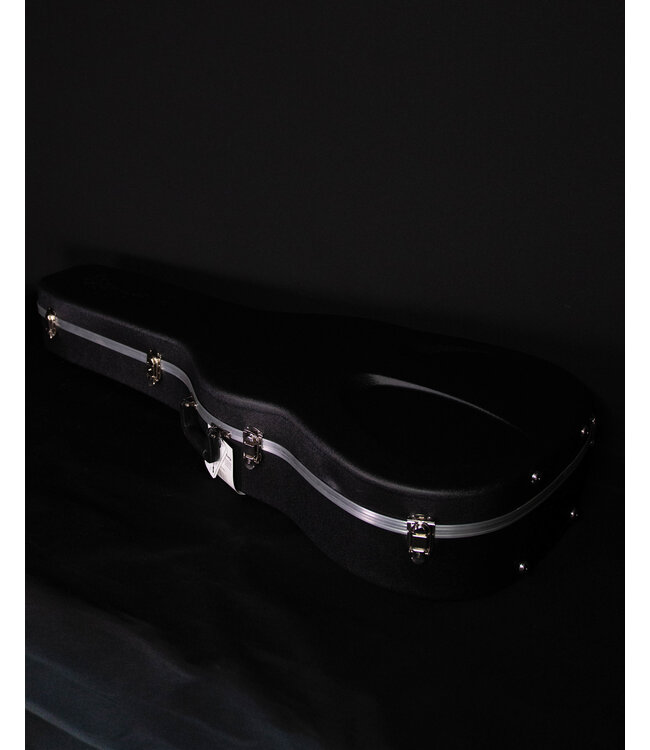 Martin D-28 Standard Series Acoustic - 2025