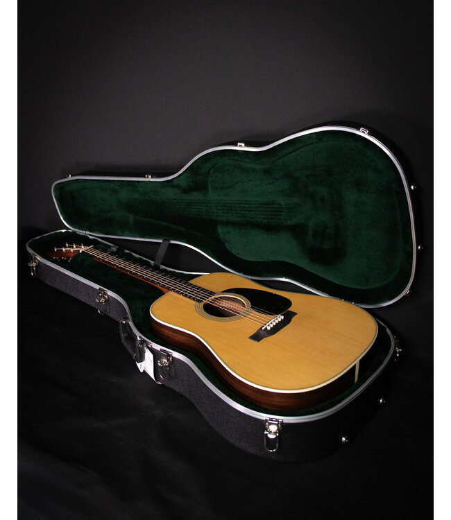 Martin D-28 Standard Series Acoustic Guitar - 2025
