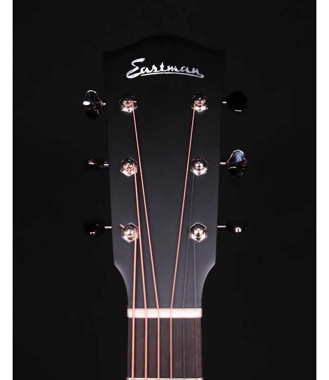 Eastman E1SS-SB Slope Shoulder Dreadnaught, Satin Sunburst with Deluxe Padded Bag