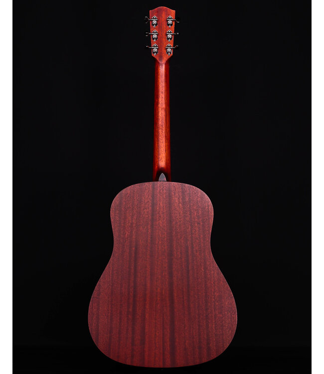 Eastman E1SS-SB Slope Shoulder Dreadnaught, Satin Sunburst with Deluxe Padded Bag