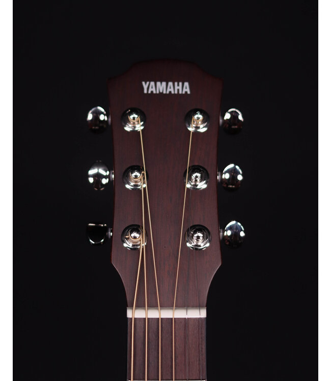 Yamaha CSF1M Parlor Size, Solid Top, Mahogany Back and Sides, Vintage Natural