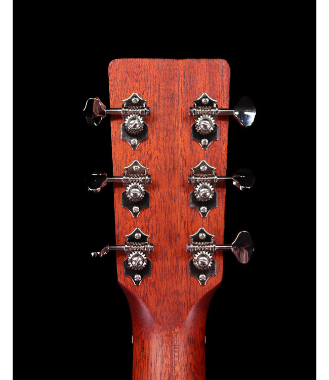 Eastman E1OM Acoustic with Deluxe Bag, Natural