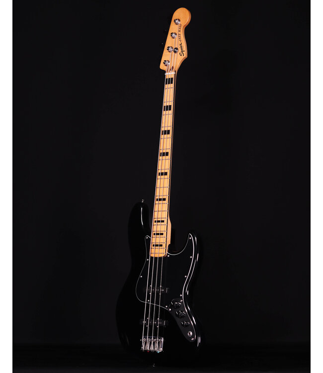 Squier Classic Vibe '70s Jazz Bass, Maple FB, Black