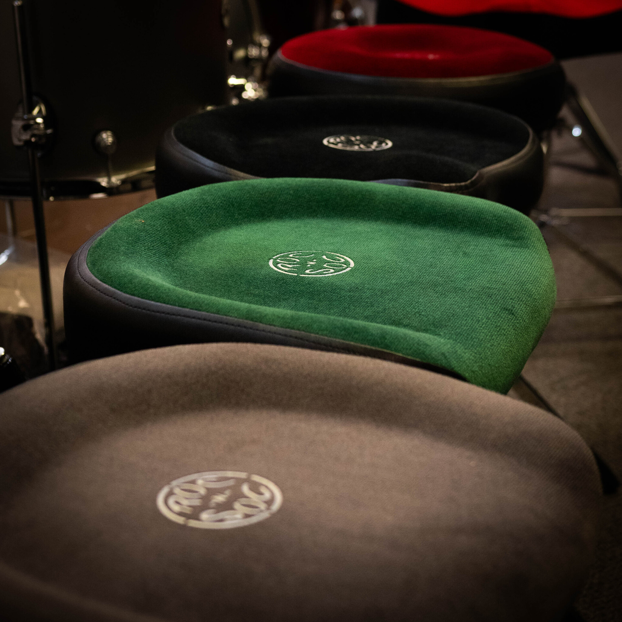 Roc N Soc Drum Thrones