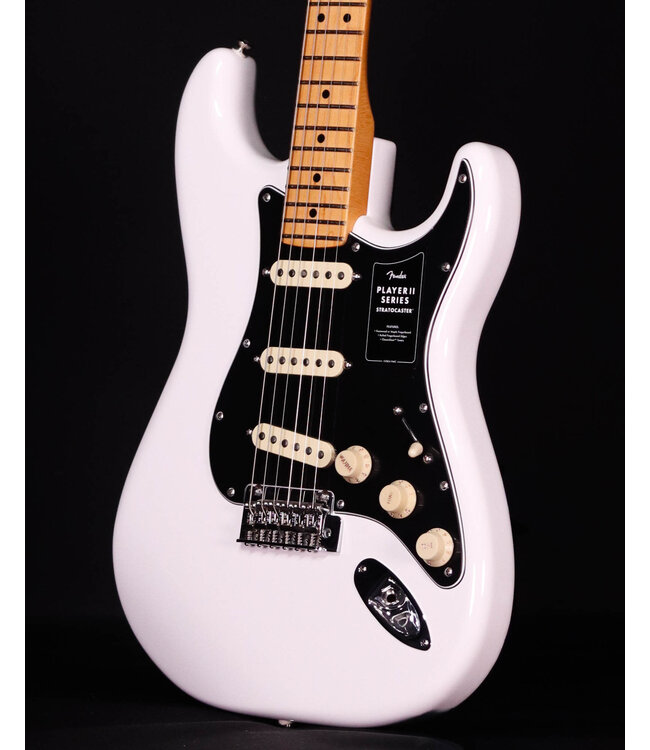 Fender Player II Stratocaster, Maple FB, Polar White