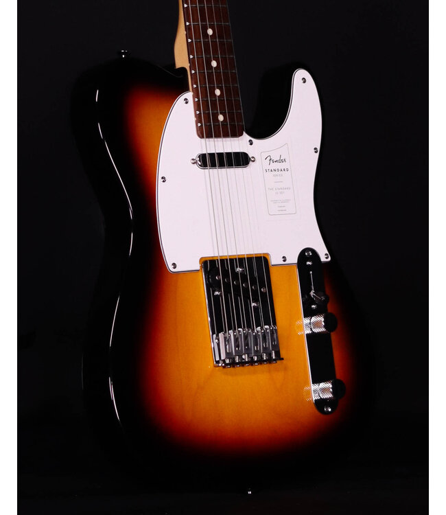 Fender Standard Telecaster, Laurel FB, 3-Color Sunburst
