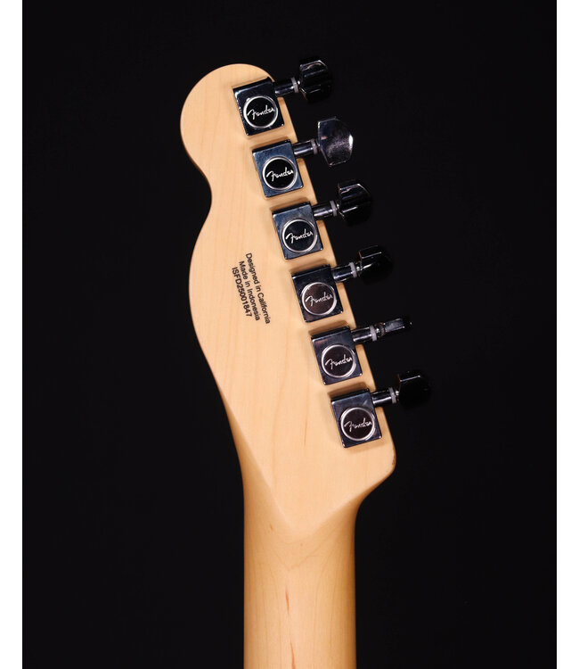 Fender Standard Telecaster, Laurel FB, 3-Color Sunburst