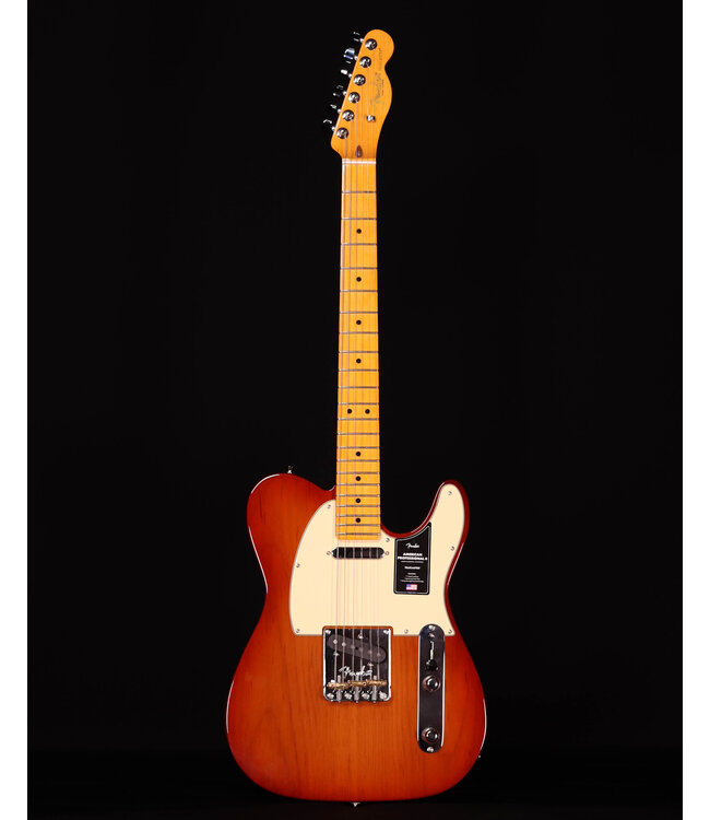 Fender American Professional II Telecaster, Maple FB, Roasted Pine