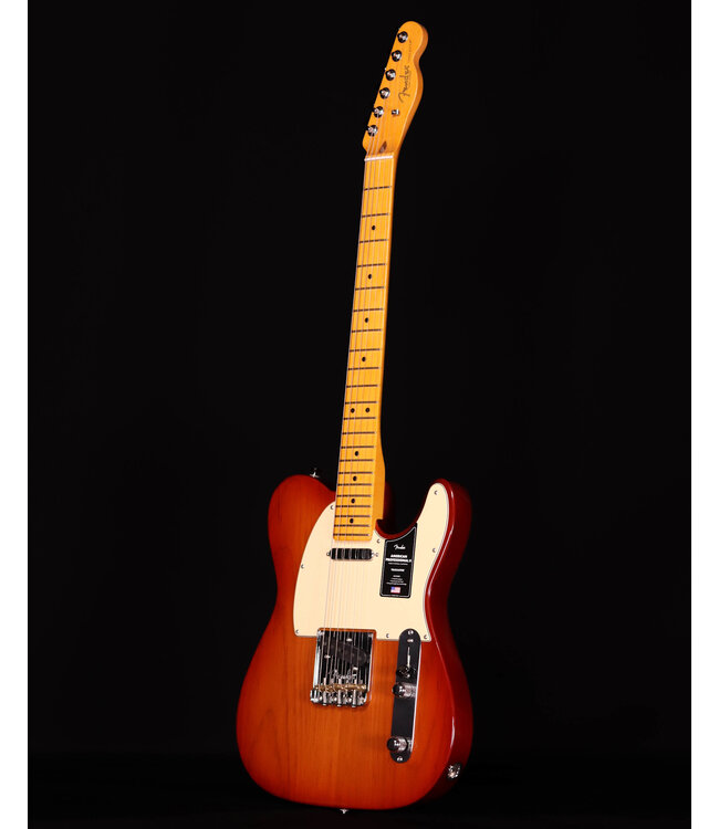 Fender American Professional II Telecaster, Maple FB, Roasted Pine