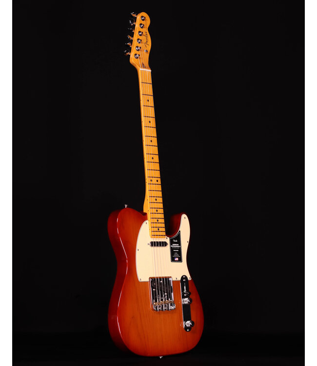Fender American Professional II Telecaster, Maple FB, Roasted Pine