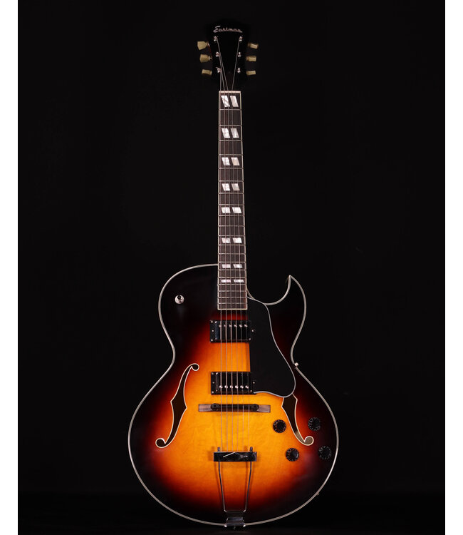 Eastman AR405 P90, Archtop with Ebony Fingerboard, Sunburst with Case