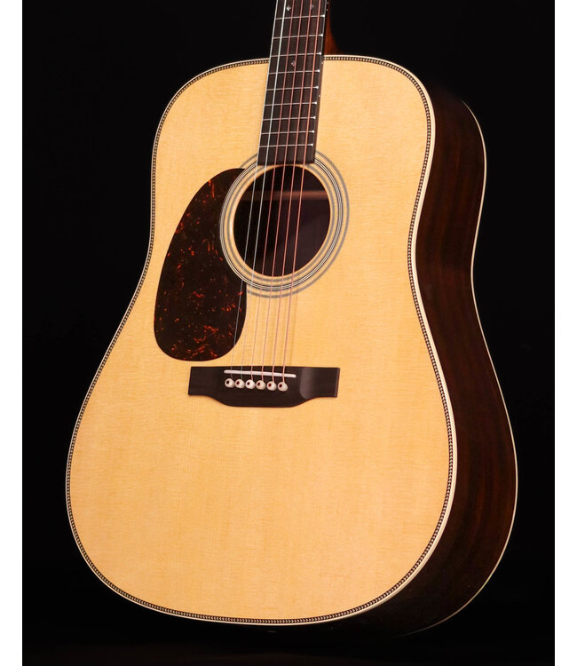 Martin HD-28L, Left-Handed Dreadnought Acoustic with Hardshell Case