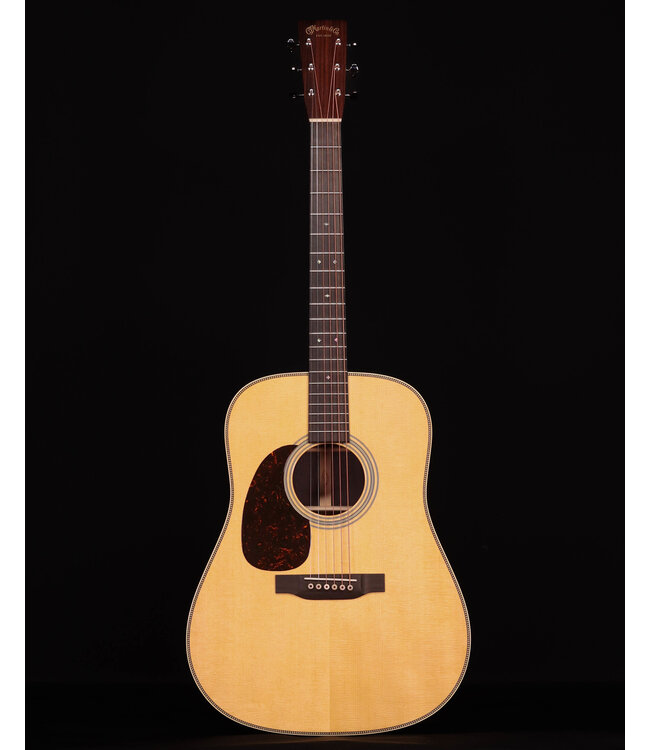 Martin HD-28L, Left-Handed Dreadnought Acoustic with Hardshell Case